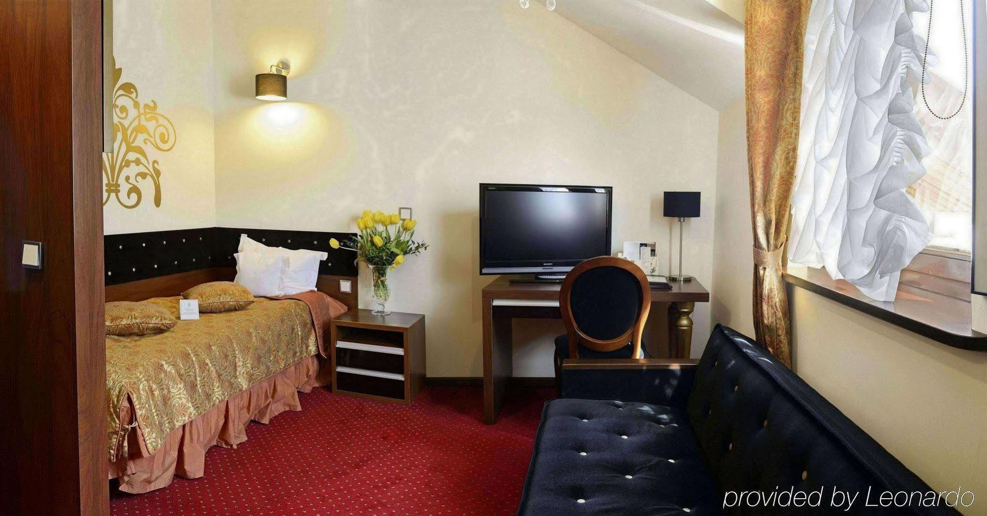 Dwor Kombornia Hotel&Spa ห้อง รูปภาพ
